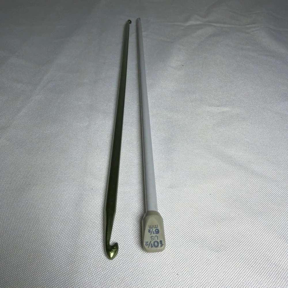 Vintage Lot Of 2 Aluminum Afghan Crochet Hooks, 1 Double Ended